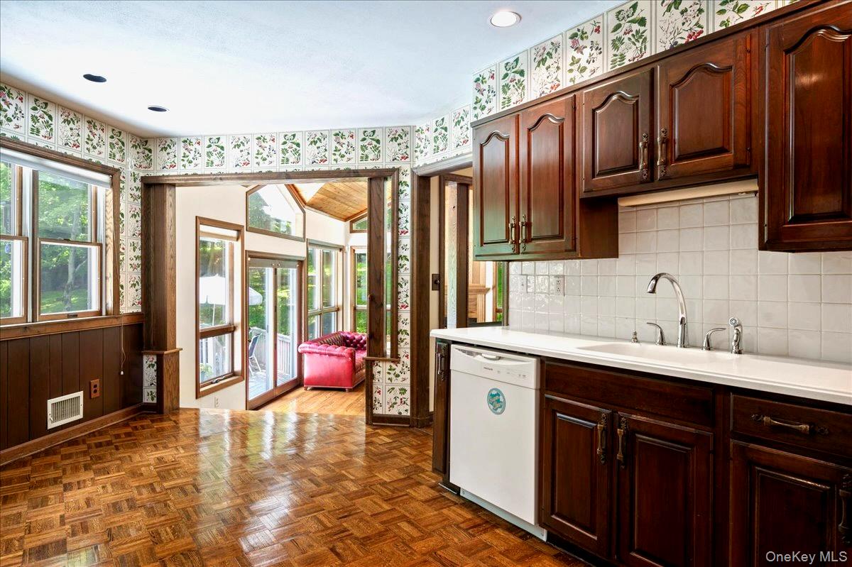 205 Radcliff Drive, Nyack, NY 10960