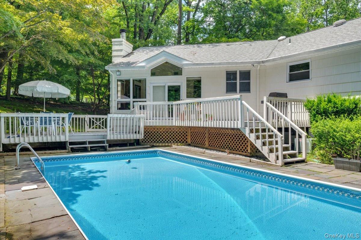 205 Radcliff Drive, Nyack, NY 10960