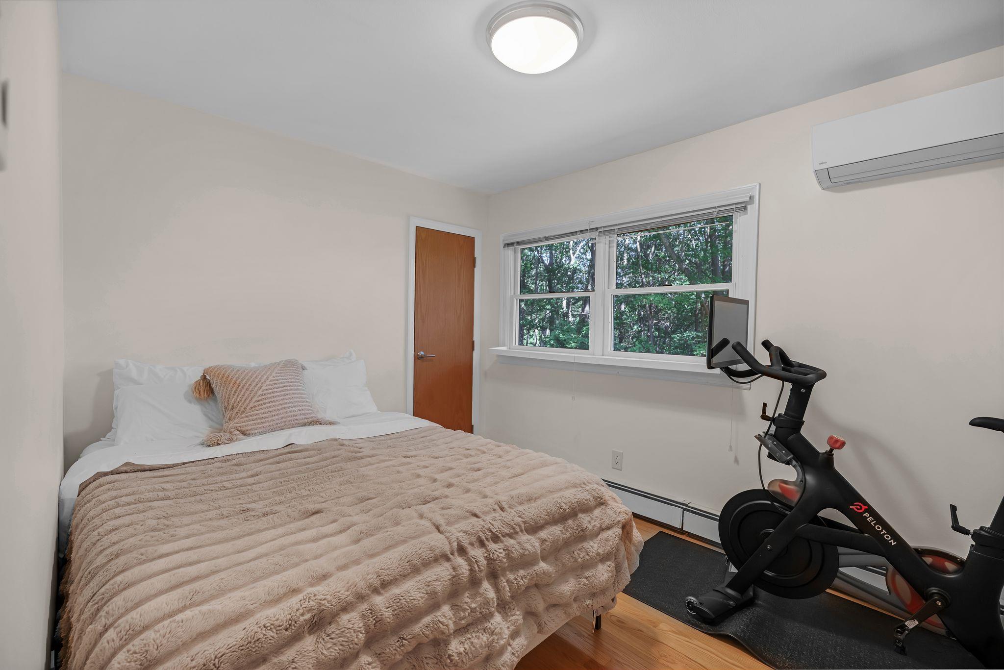 23 Whistler Hill Lane, Elwood, NY 11743