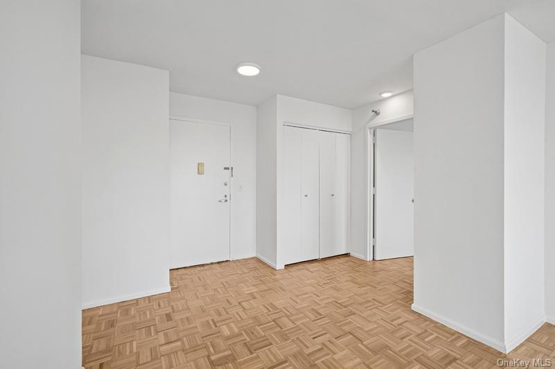 4-74 48th Avenue # 35L, Long Island City, NY 11109