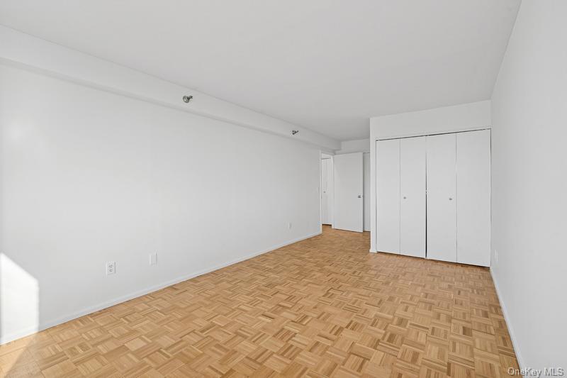 4-74 48th Avenue # 35L, Long Island City, NY 11109