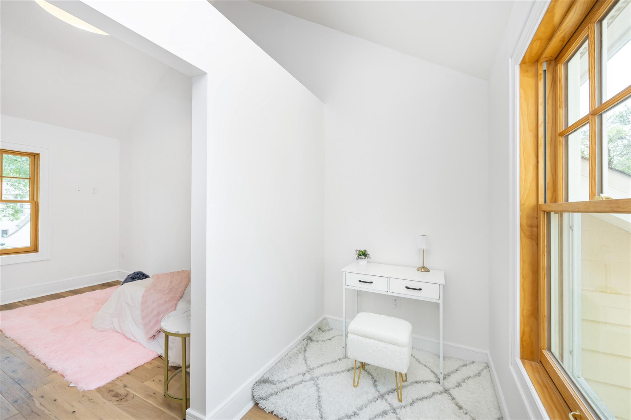 351 Hollywood Avenue, Douglaston, NY 11363