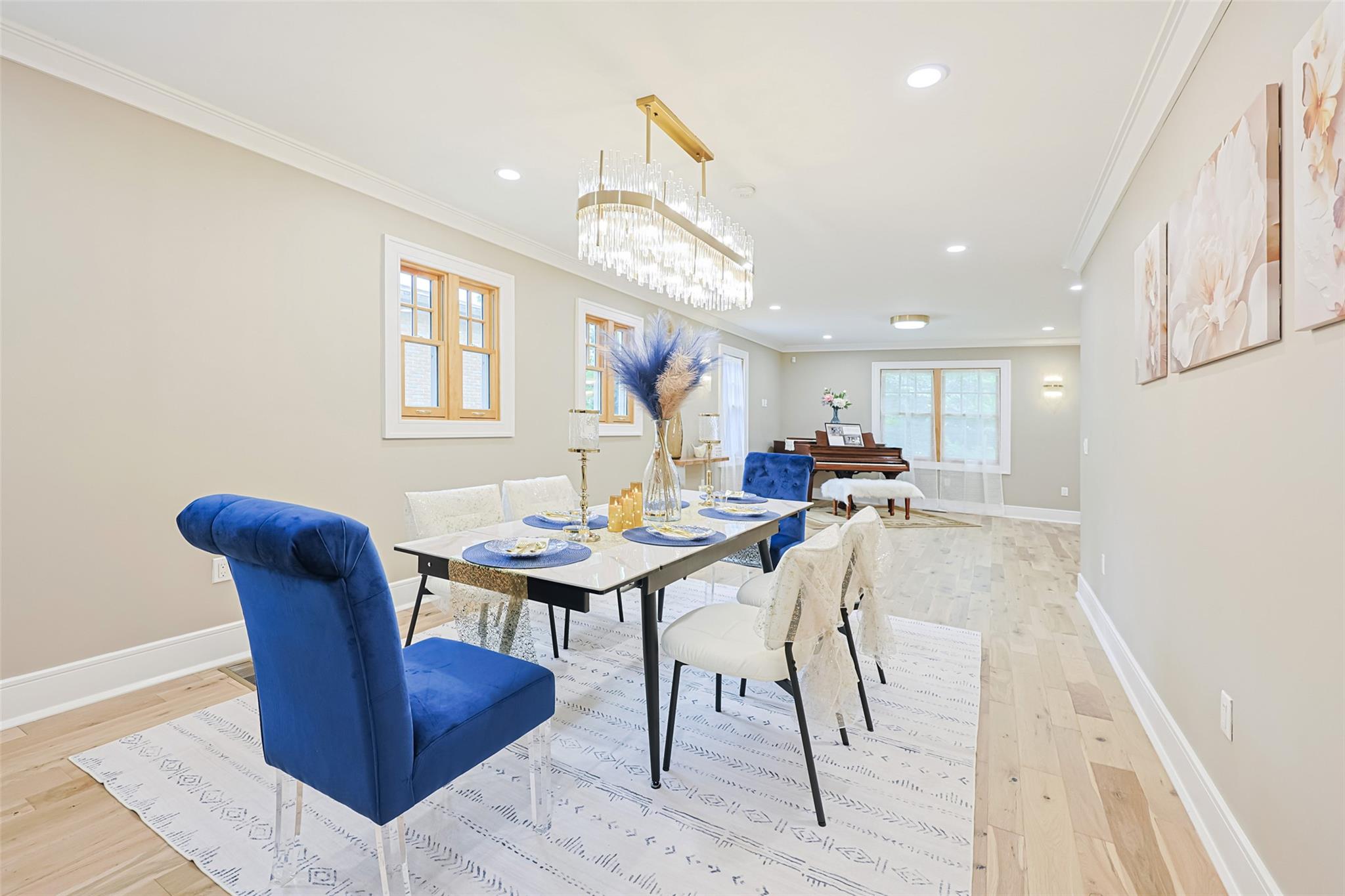 351 Hollywood Avenue, Douglaston, NY 11363