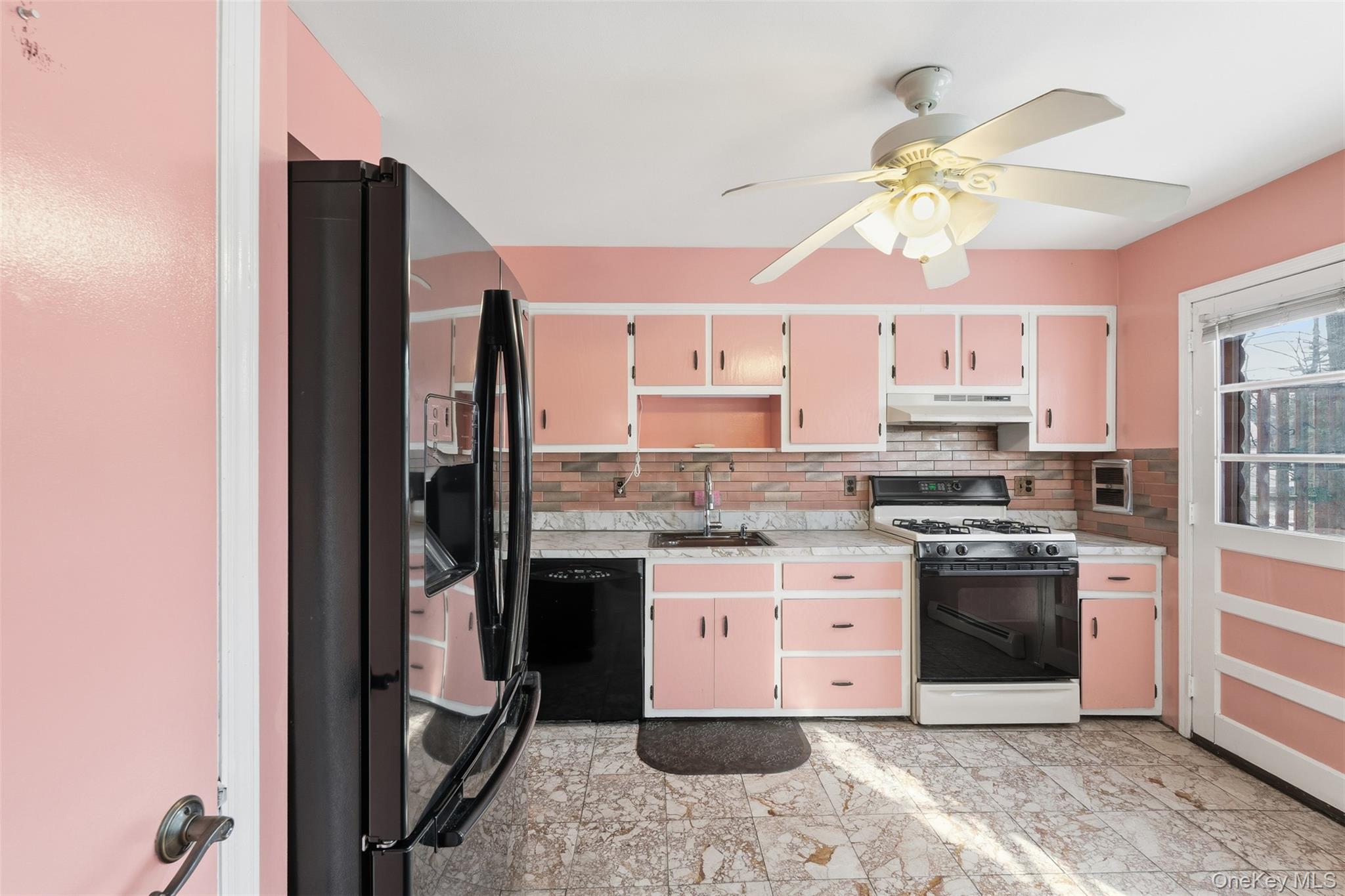 563 Union Road, Spring Valley, NY 10977