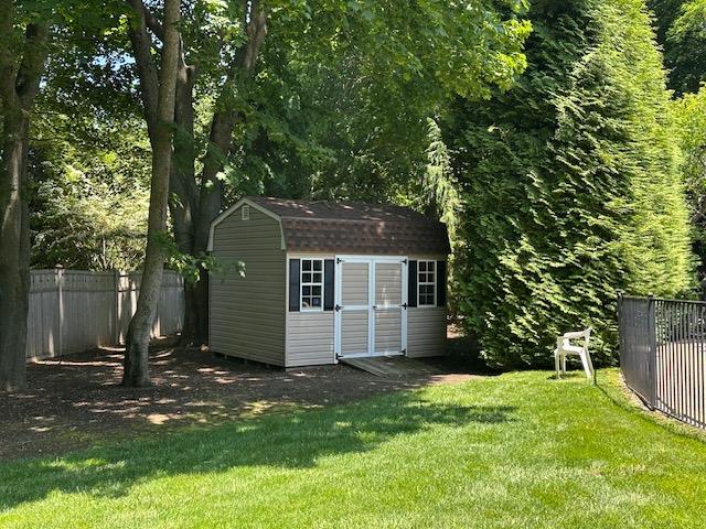 1 Sunset Avenue, East Quogue, NY 11942