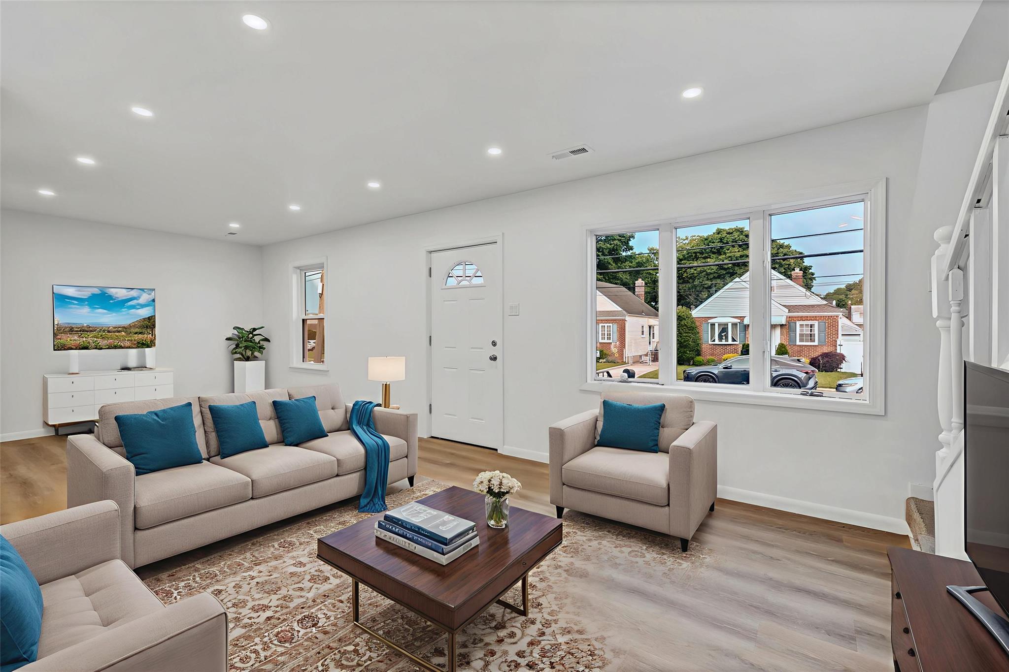 189 Jacob Street, Elmont, NY 11003