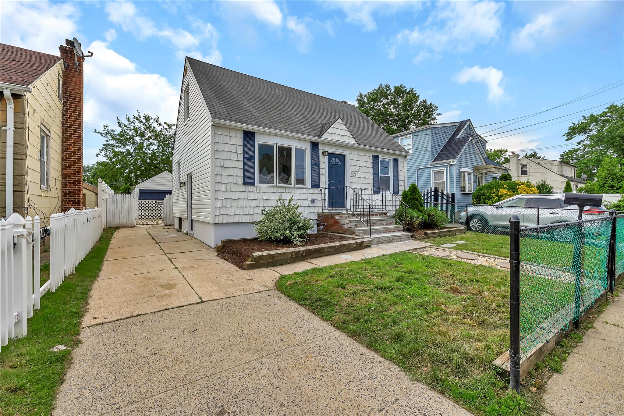 189 Jacob Street, Elmont, NY 11003