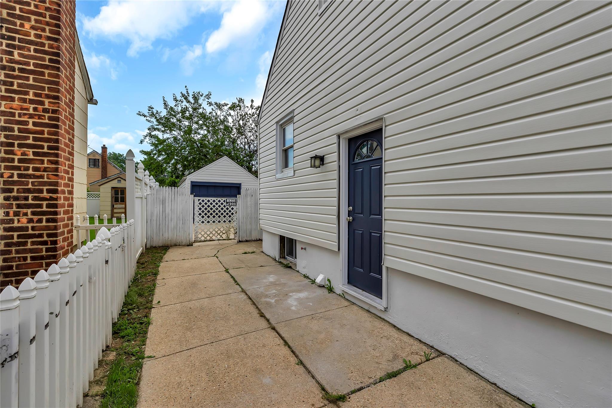 189 Jacob Street, Elmont, NY 11003