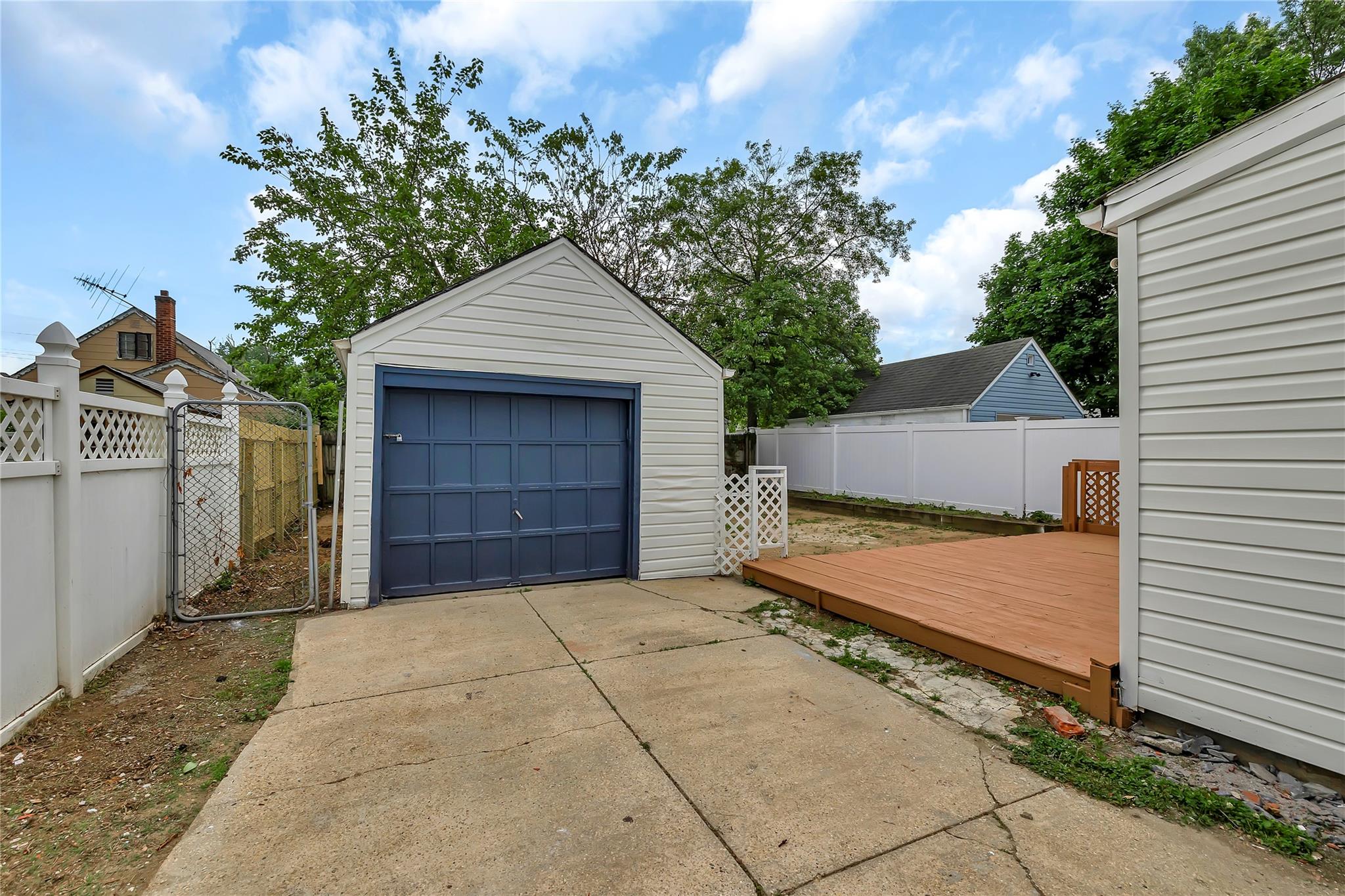 189 Jacob Street, Elmont, NY 11003