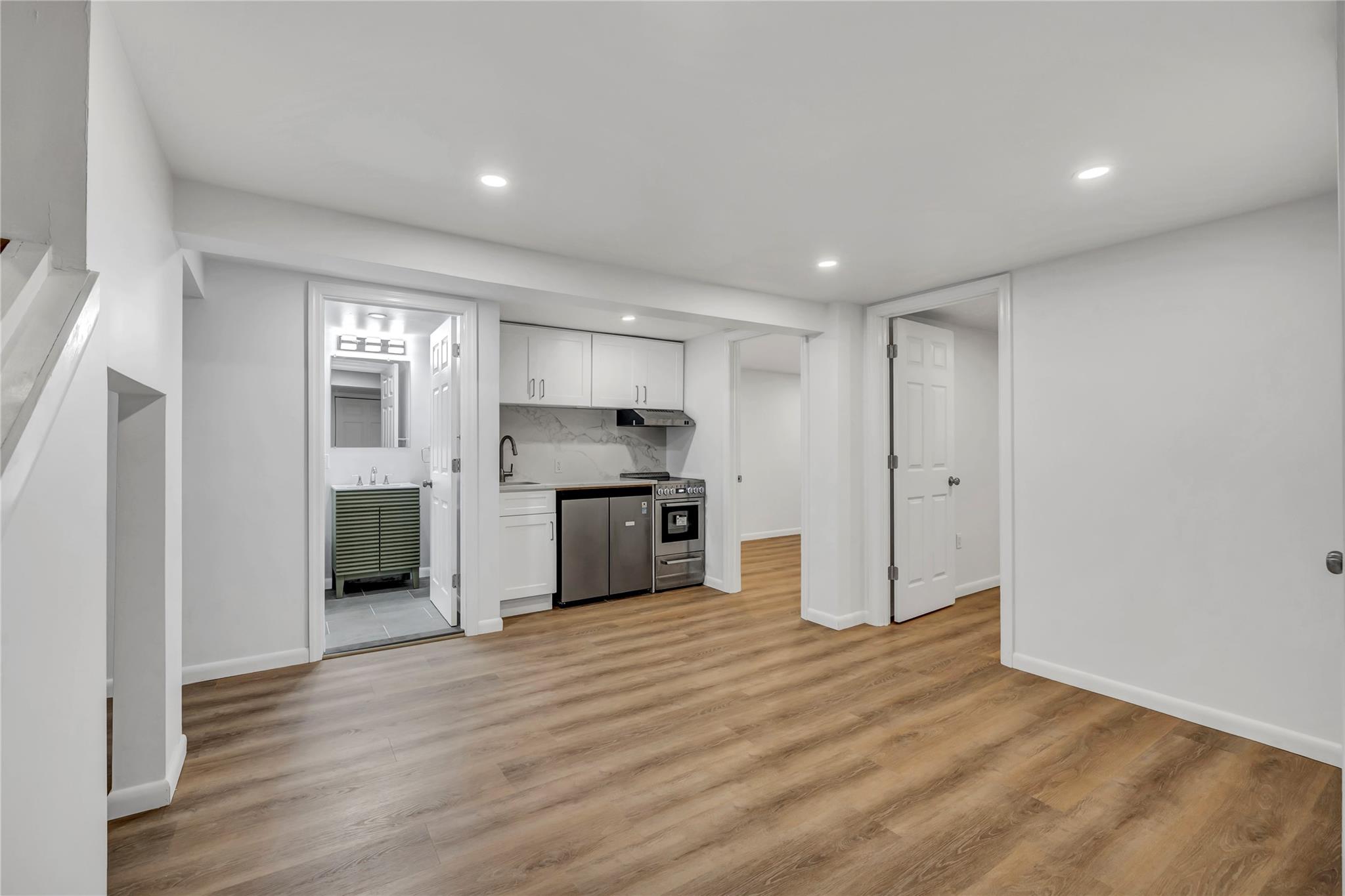 189 Jacob Street, Elmont, NY 11003