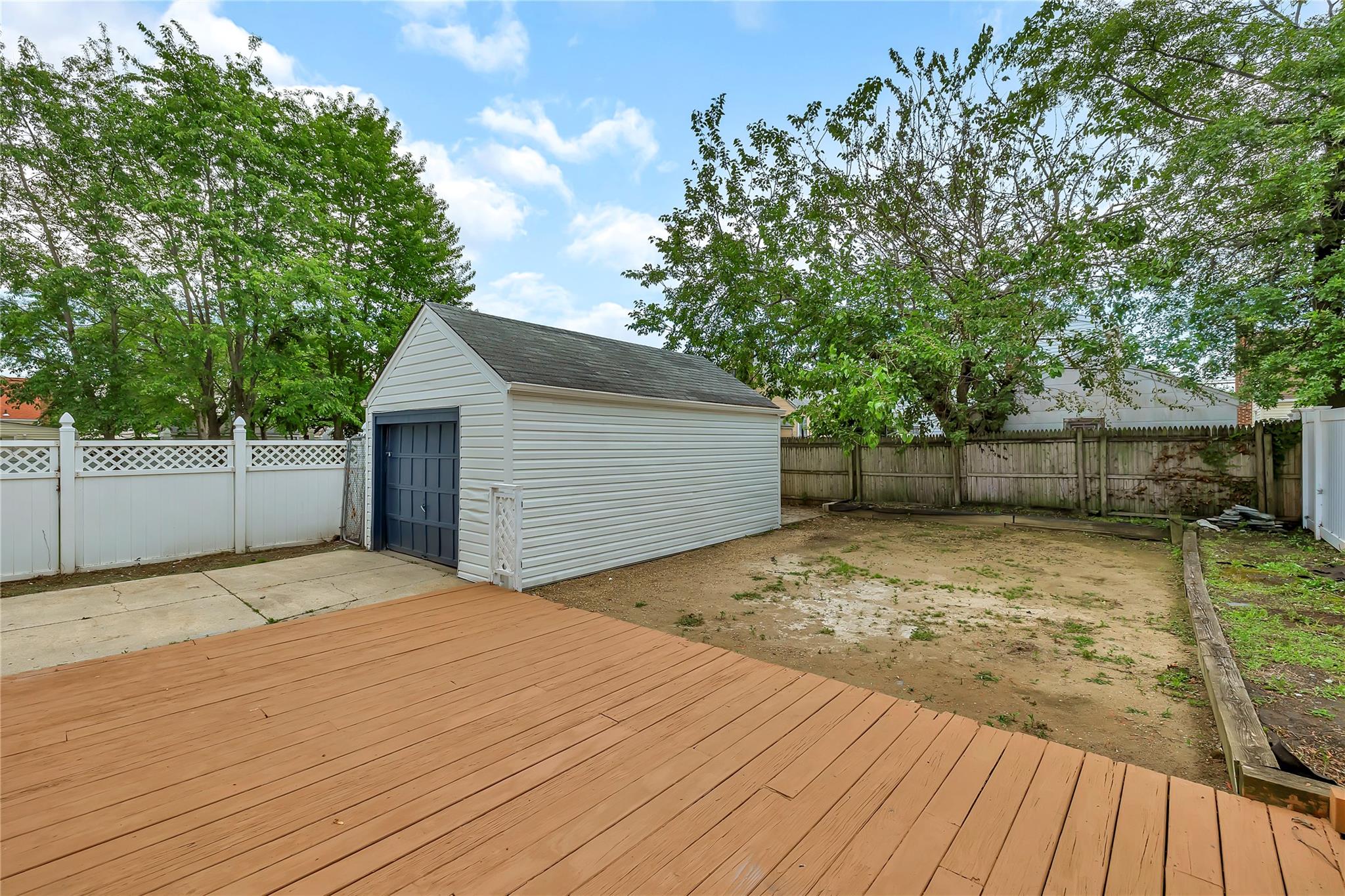 189 Jacob Street, Elmont, NY 11003