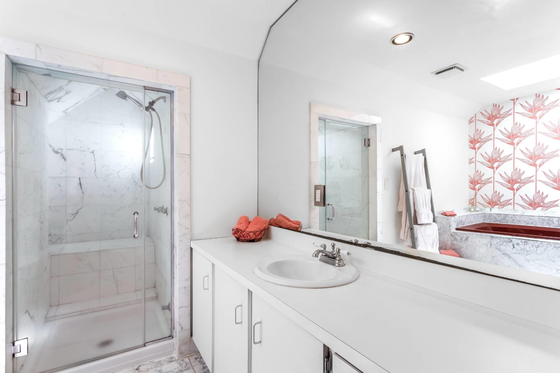 6 Strathmore Ct., Southampton, NY 11960