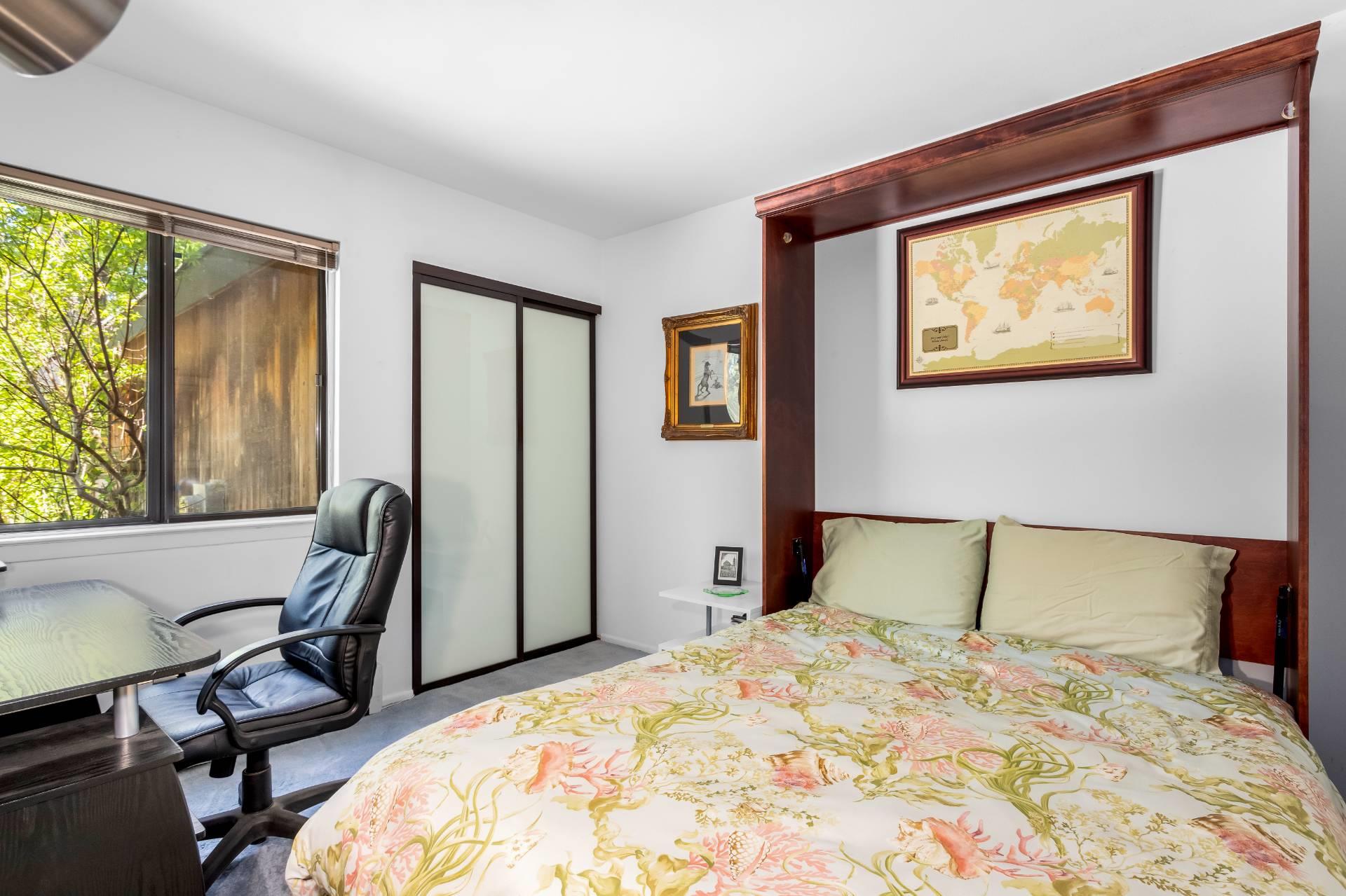 6 Strathmore Ct., Southampton, NY 11960