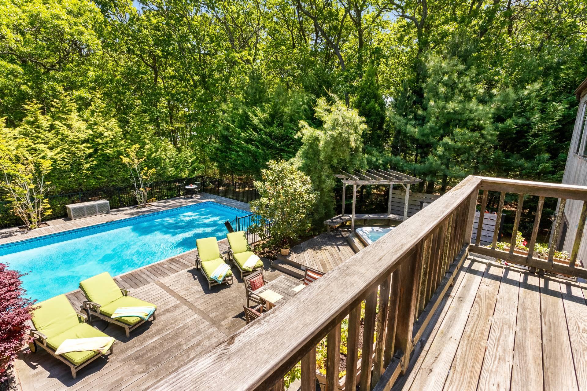 6 Strathmore Ct., Southampton, NY 11960