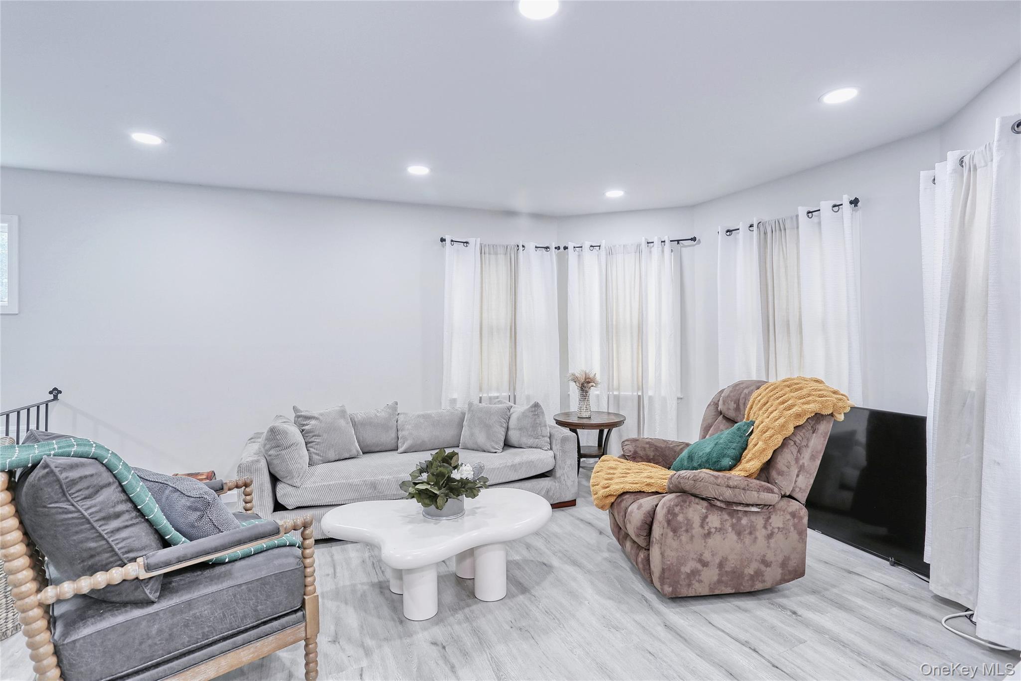 68 Hillside Avenue, Haverstraw, NY 10927