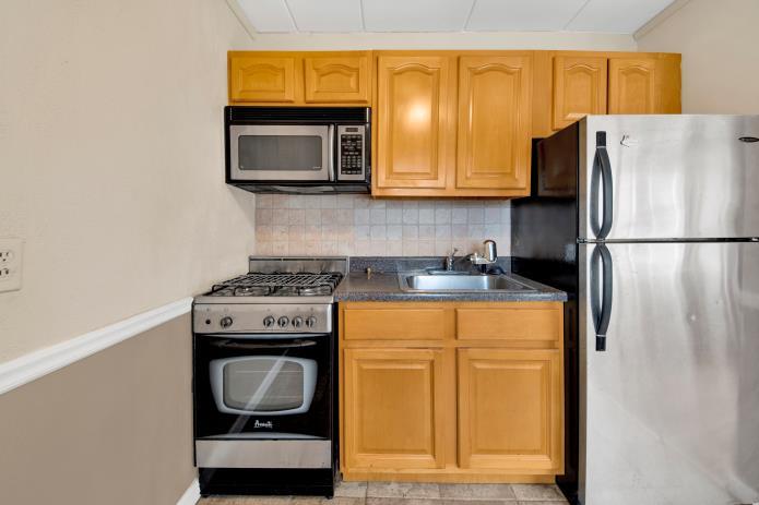 2035 Central Park Avenue # 3M, Yonkers, NY 10710