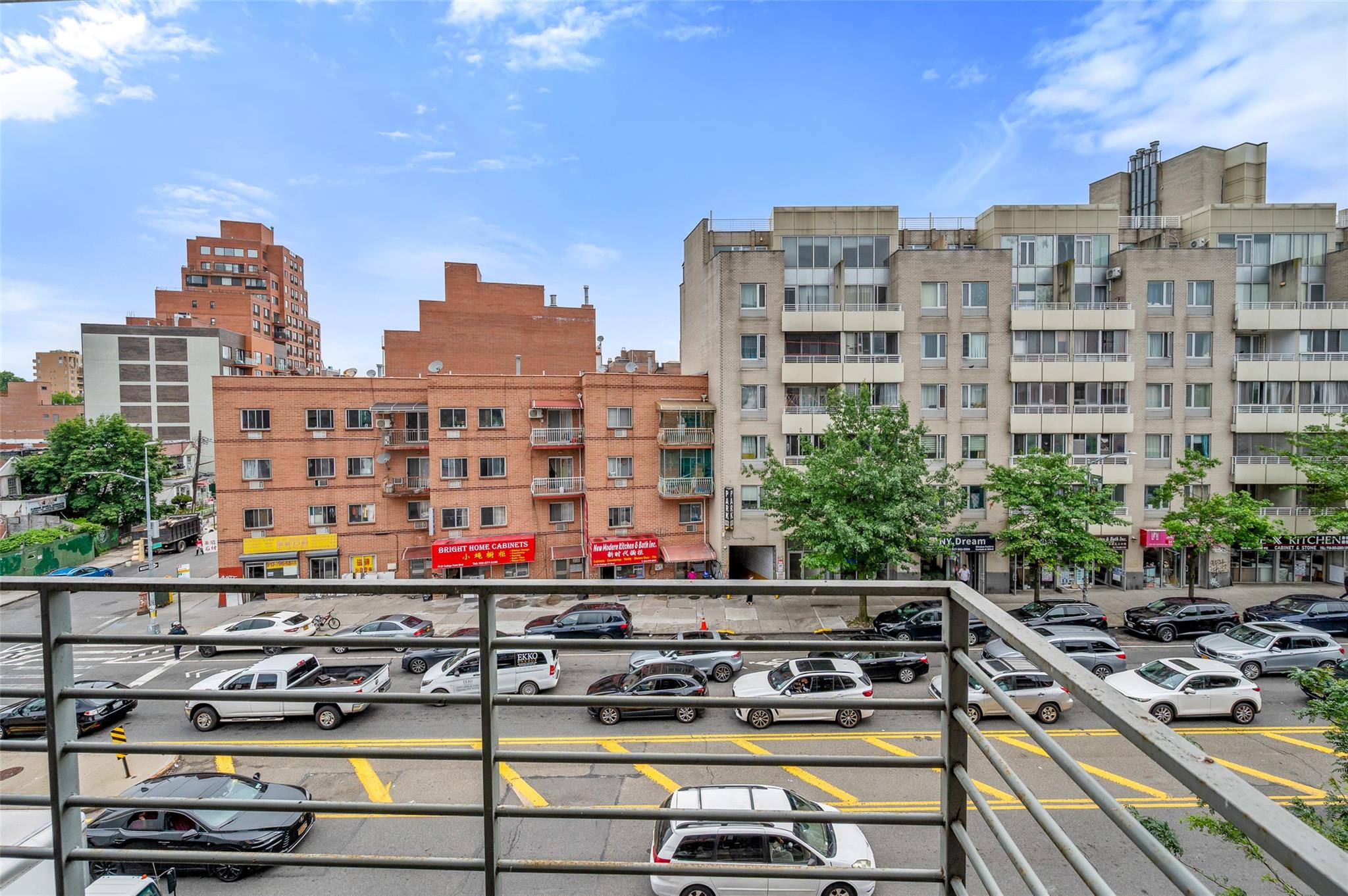 41-38 College Point Boulevard # 4A, Flushing, NY 11355