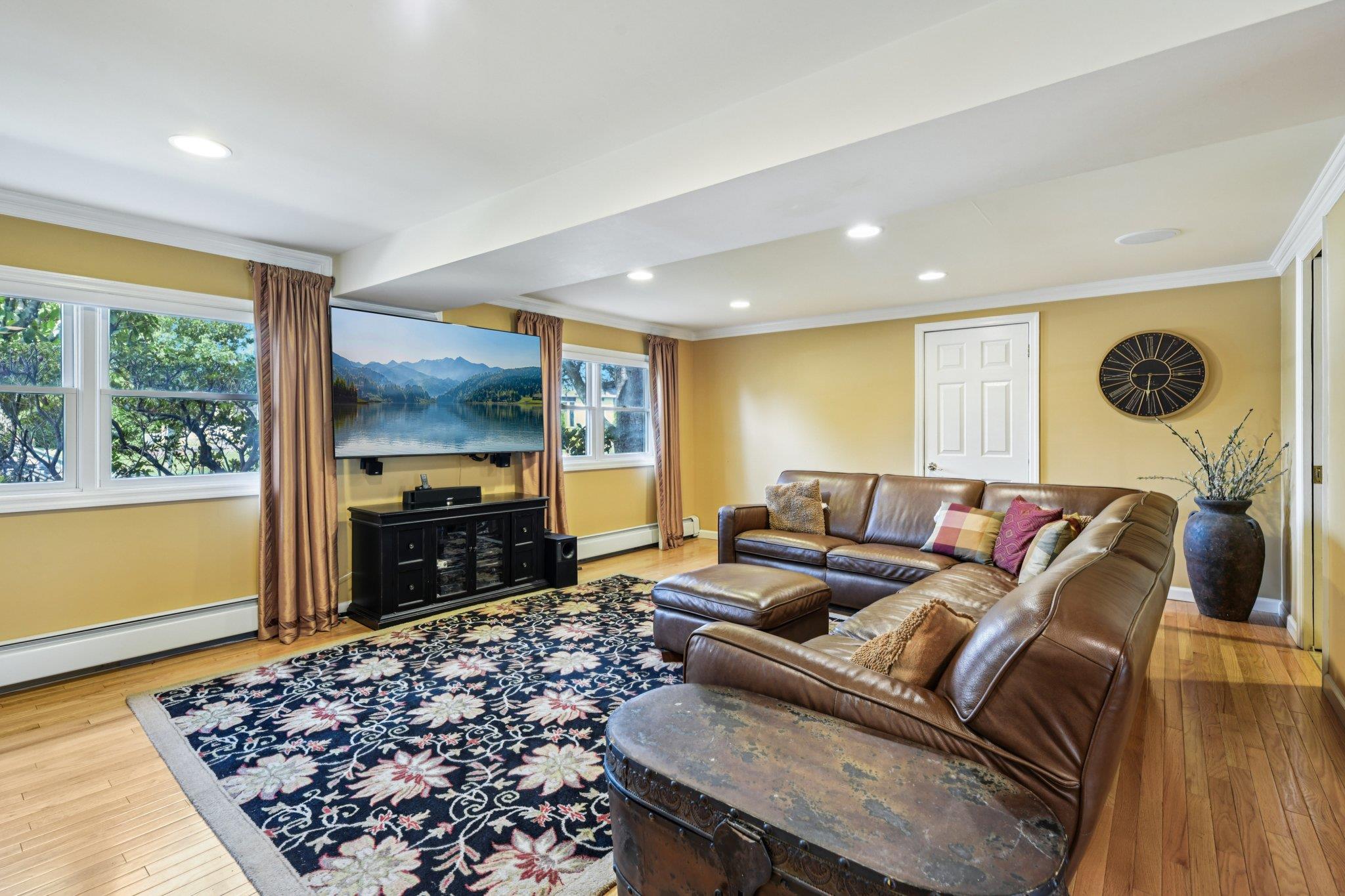 1318 Milanna Lane, Wantagh, NY 11793