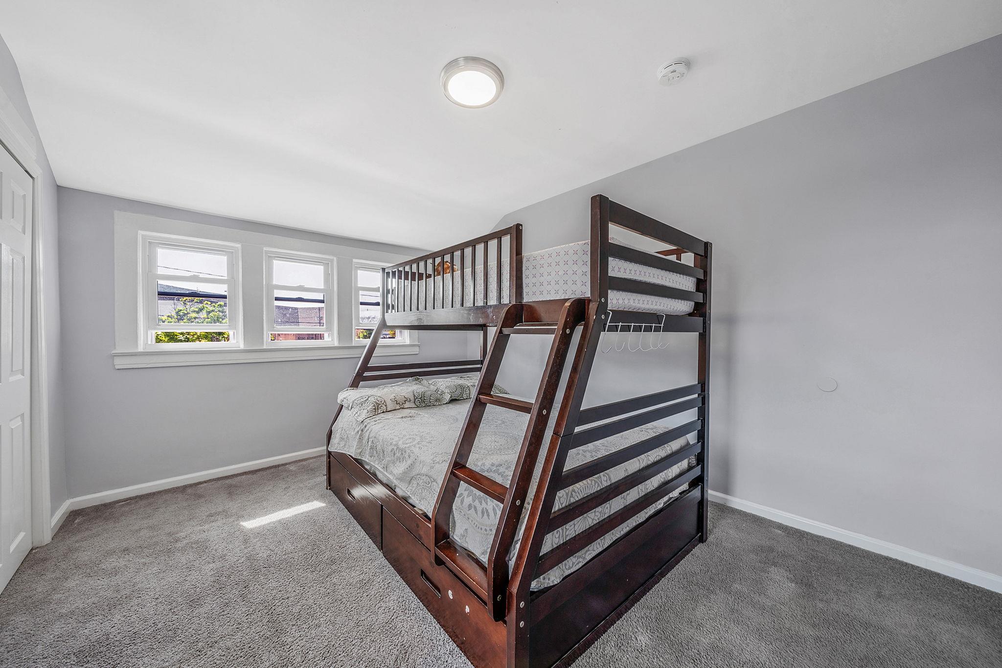 26 Rosedale Avenue, Freeport, NY 11520