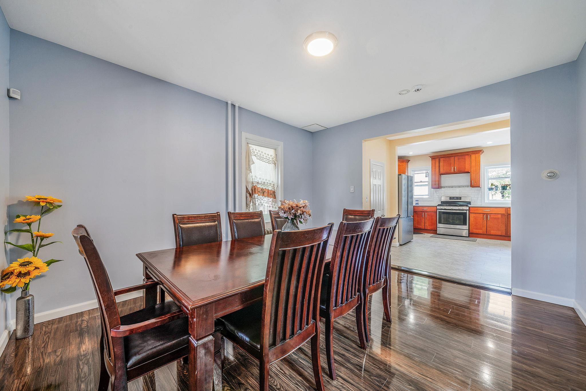 26 Rosedale Avenue, Freeport, NY 11520