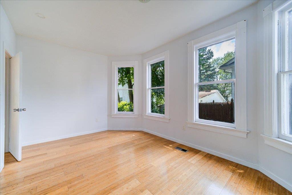 221 E Main Street, Middletown, NY 10940