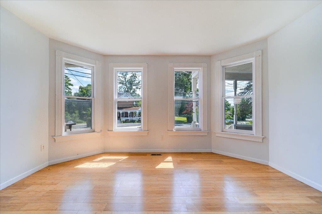 221 E Main Street, Middletown, NY 10940