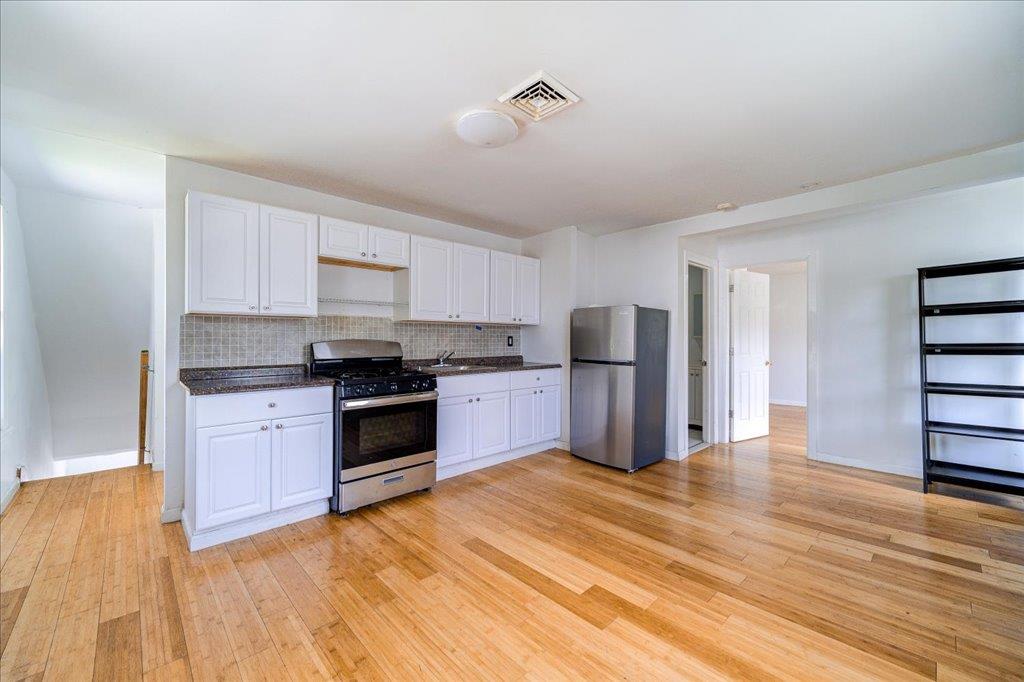 221 E Main Street, Middletown, NY 10940