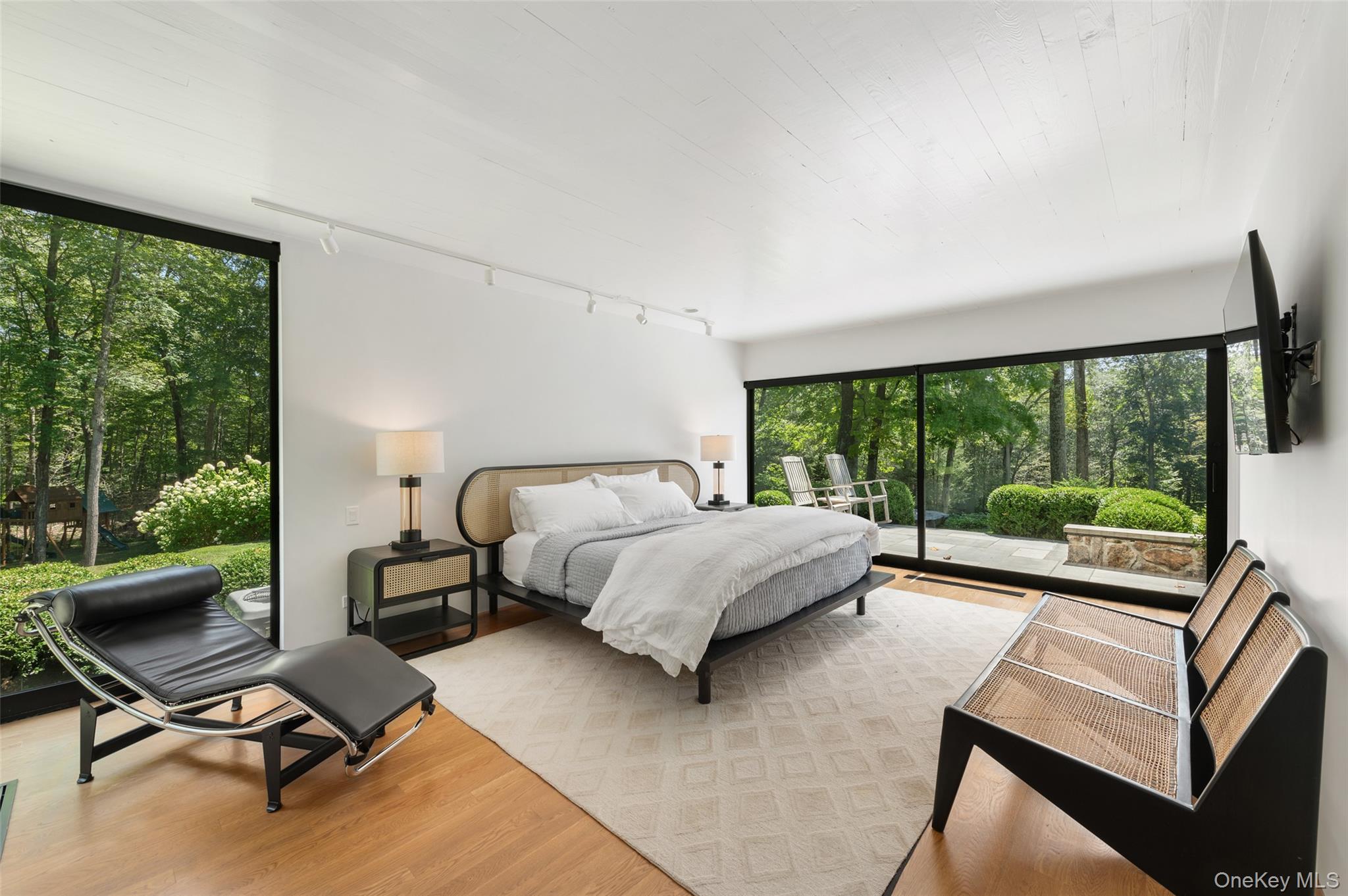 147 Mianus River Road, Bedford, NY 10506