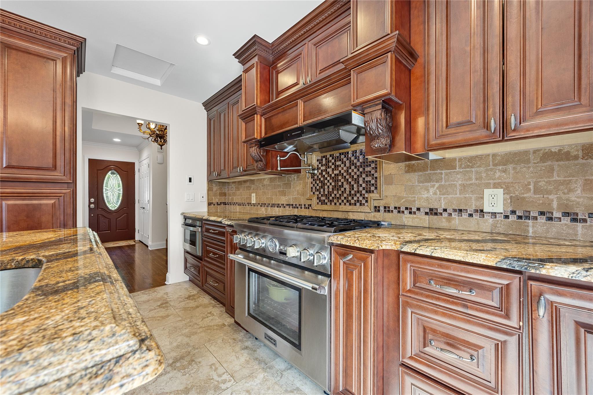 23 Sparks Street, Melville, NY 11747