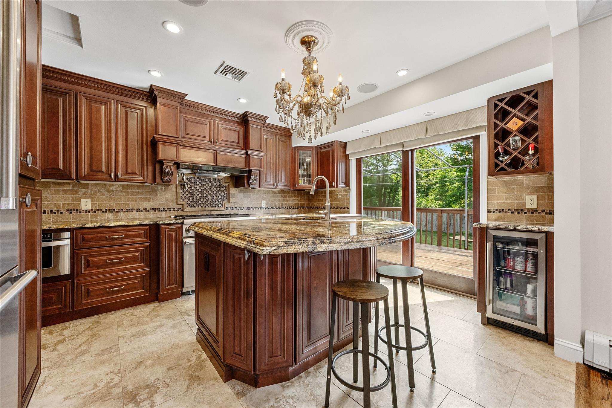 23 Sparks Street, Melville, NY 11747