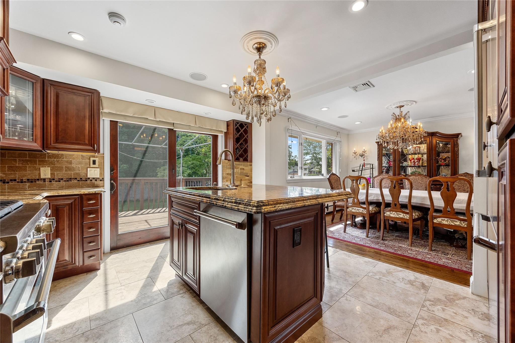 23 Sparks Street, Melville, NY 11747