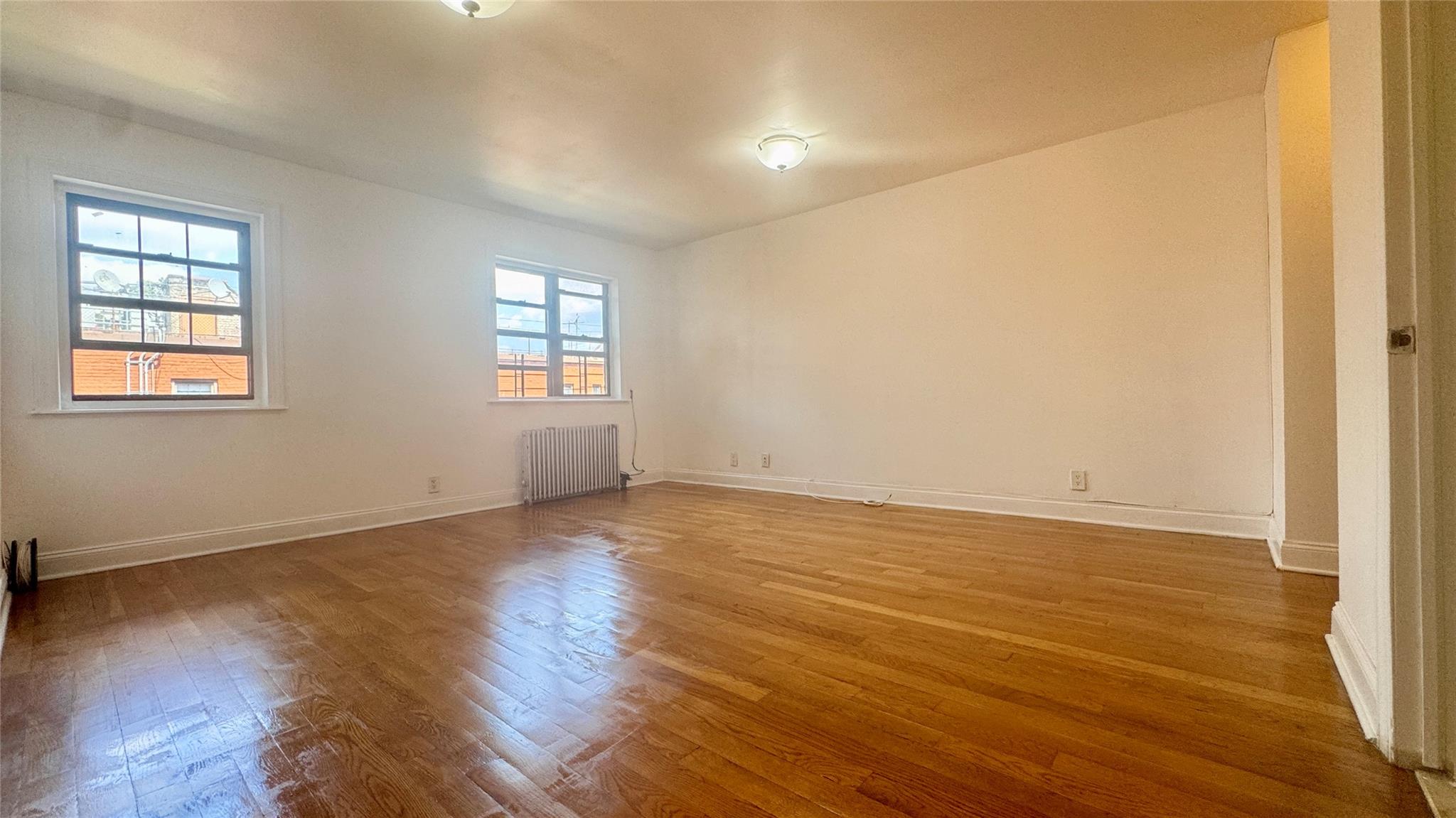 14133 78th Ave # 3B, Kew Garden Hills, NY 11367