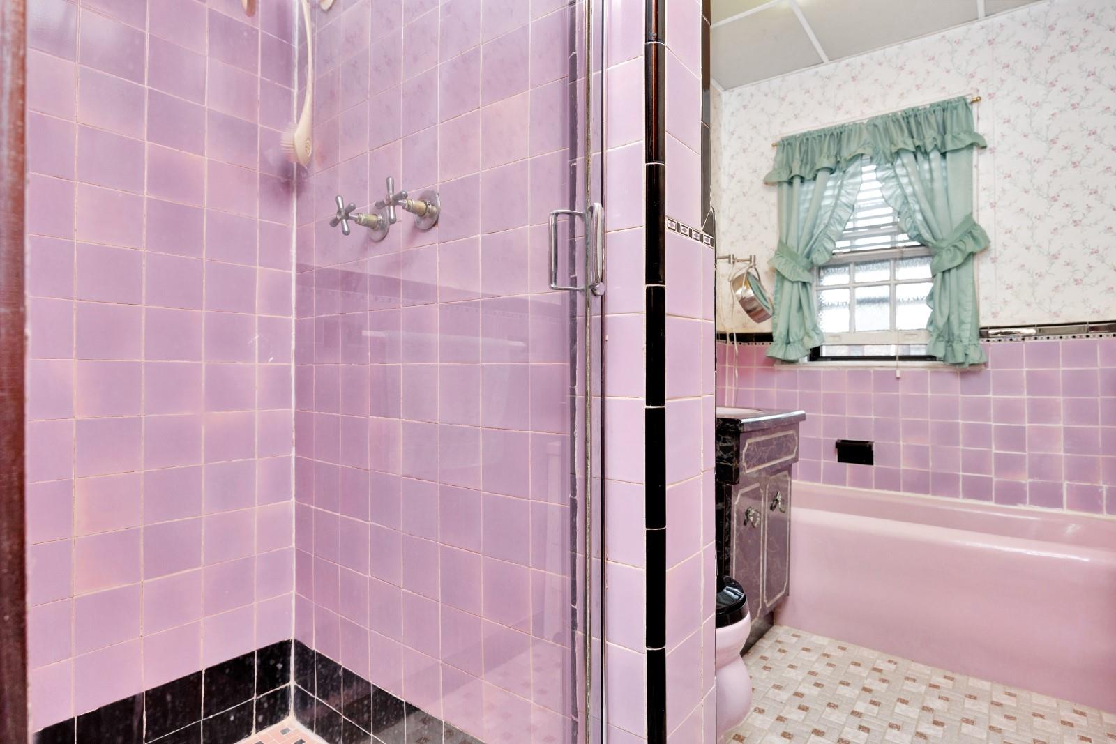 64-66 82nd Place, Middle Village, NY 11379