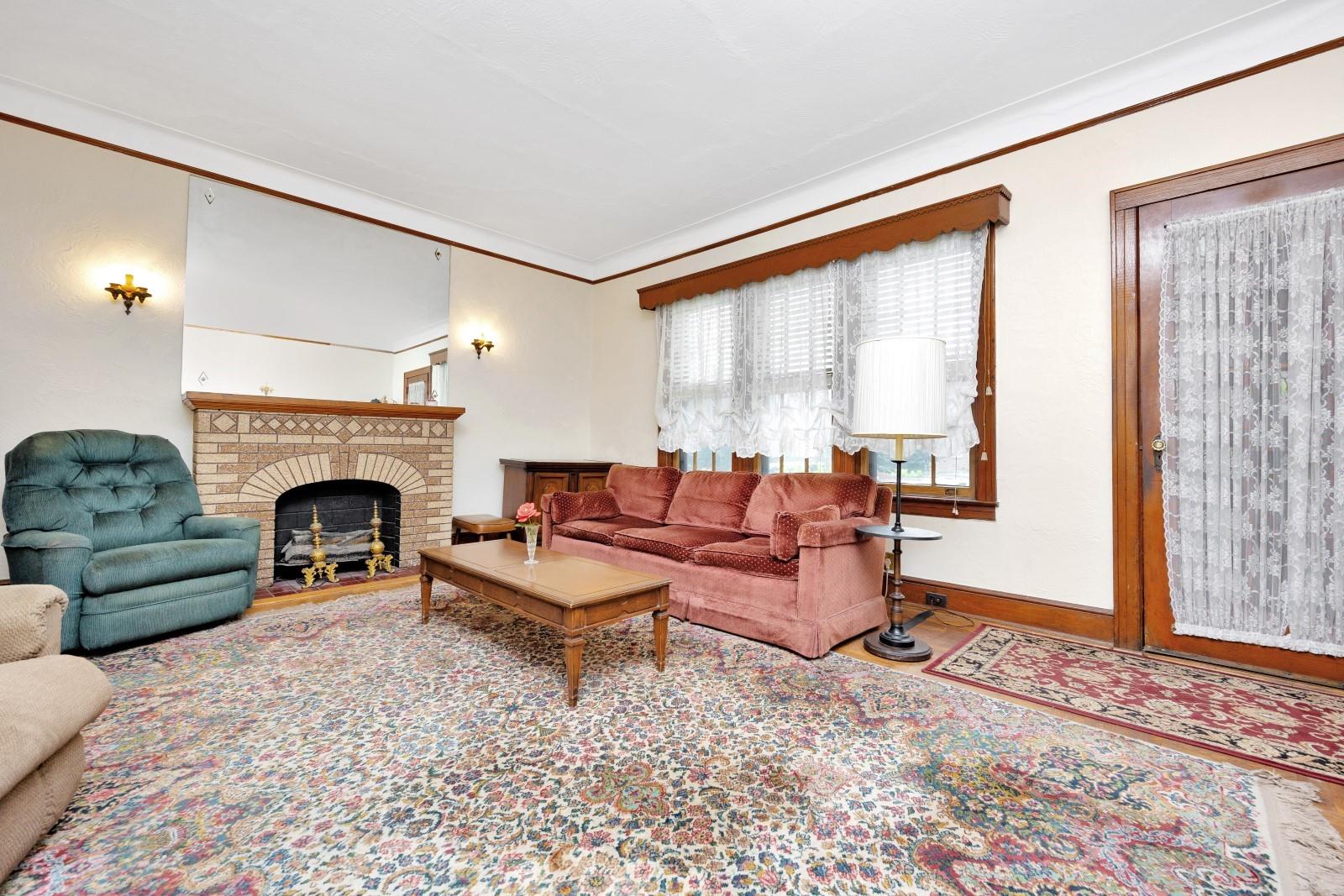 64-66 82nd Place, Middle Village, NY 11379