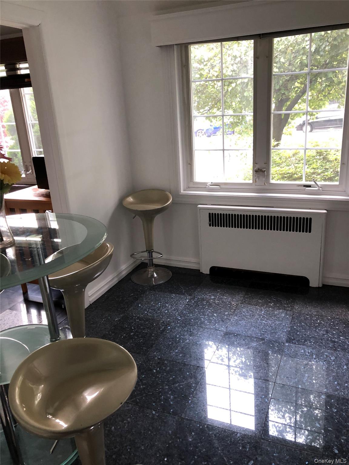 8177 Utopia Pkwy, Jamaica Estates, NY 11432