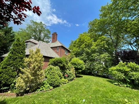 8177 Utopia Parkway, Jamaica Estates, NY 11432