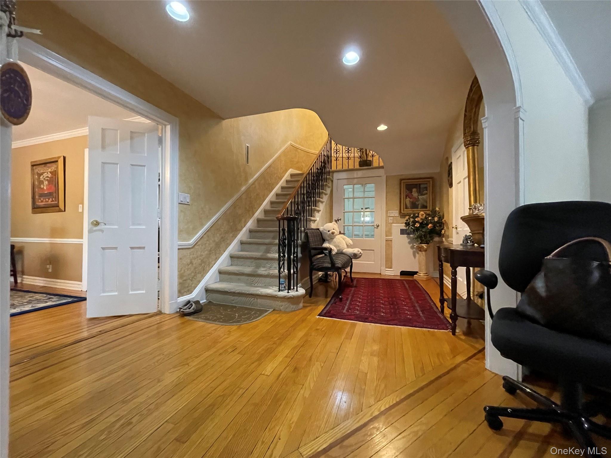 8177 Utopia Pkwy, Jamaica Estates, NY 11432