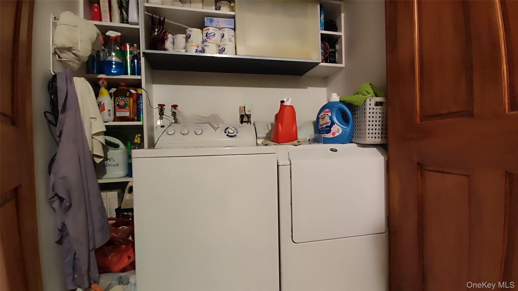 8177 Utopia Pkwy, Jamaica Estates, NY 11432