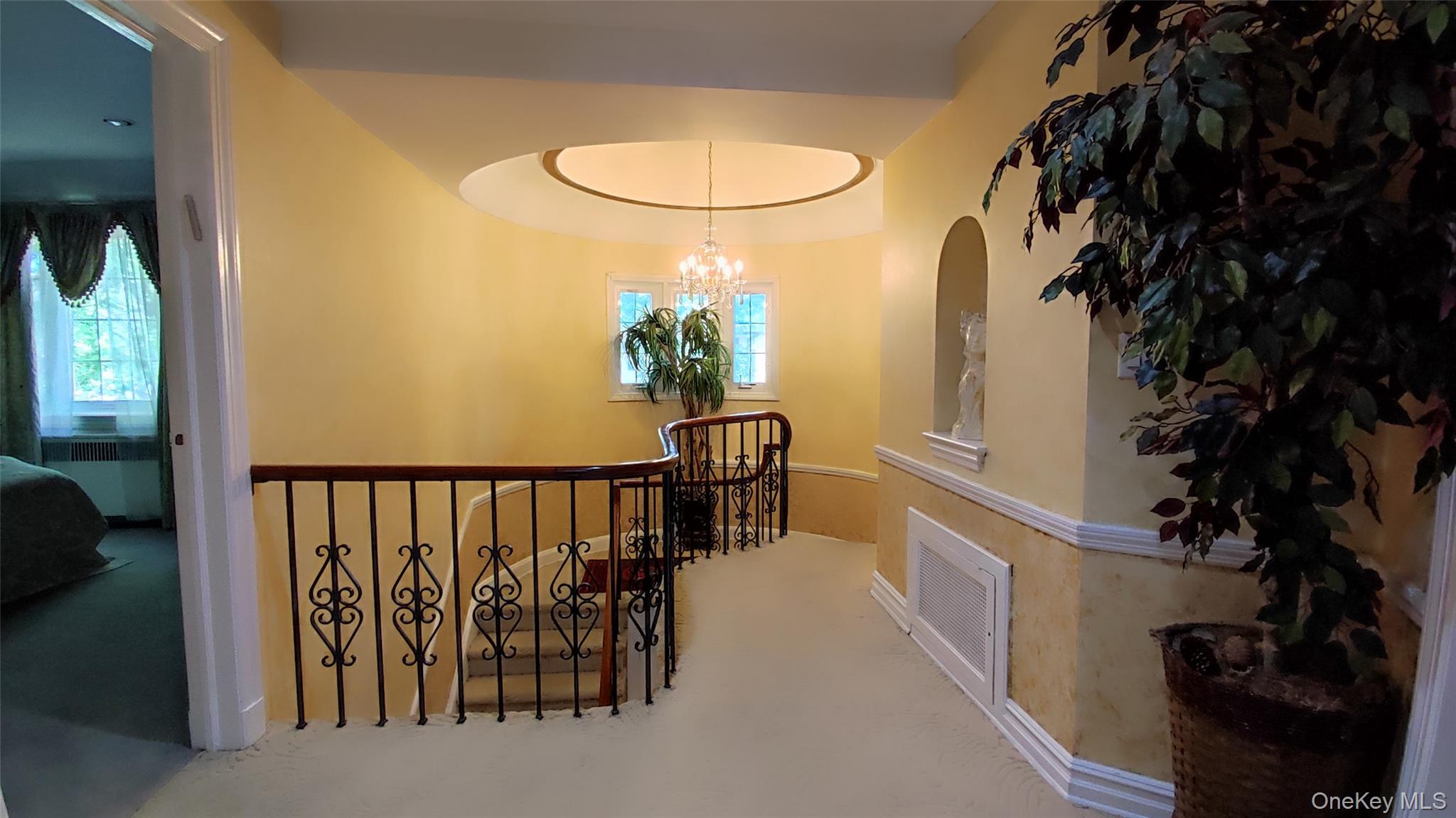 8177 Utopia Pkwy, Jamaica Estates, NY 11432