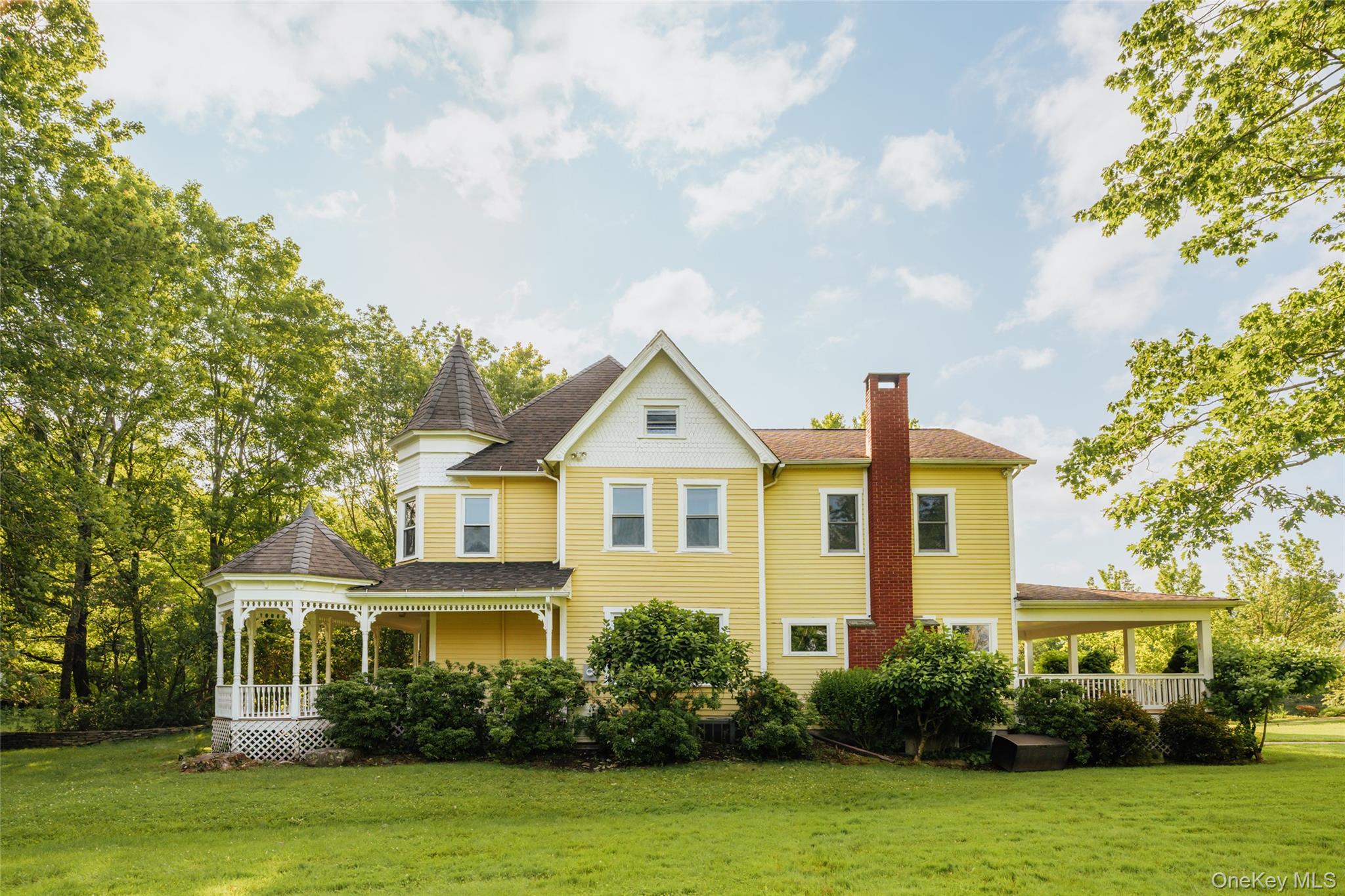 111 Jim Stephenson Road, Jeffersonville, NY 12748