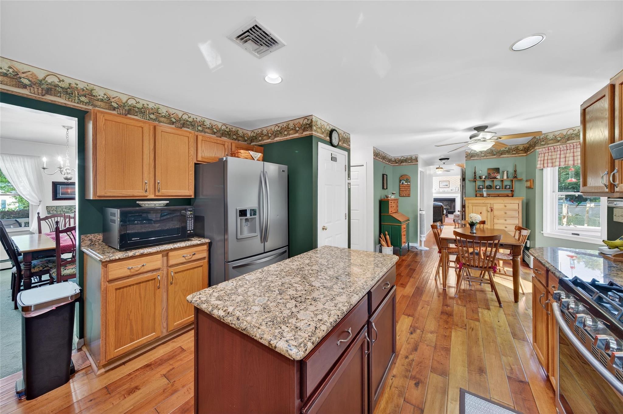 11 Whitman Place, Monroe, NY 10950