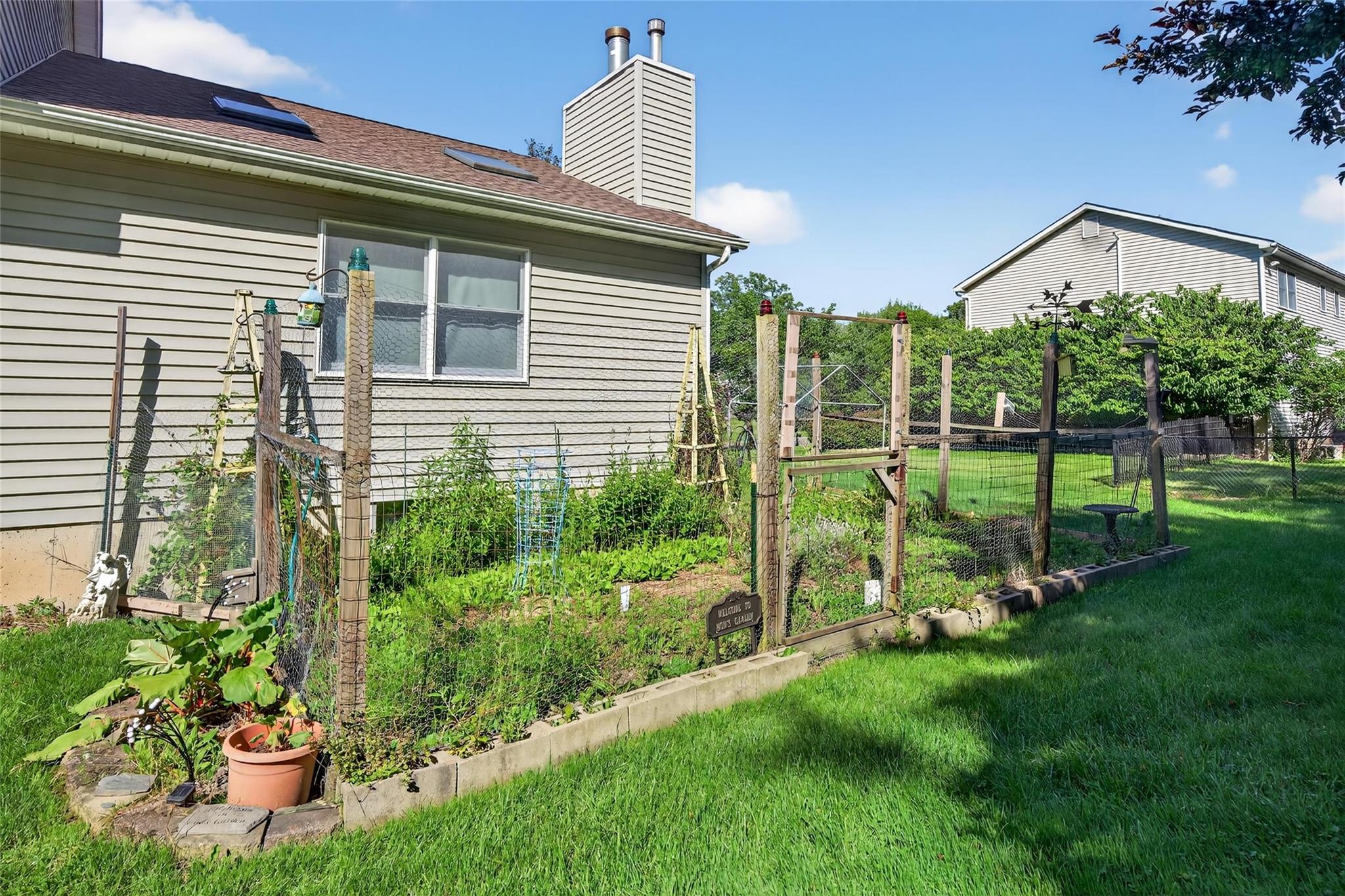 11 Whitman Place, Monroe, NY 10950