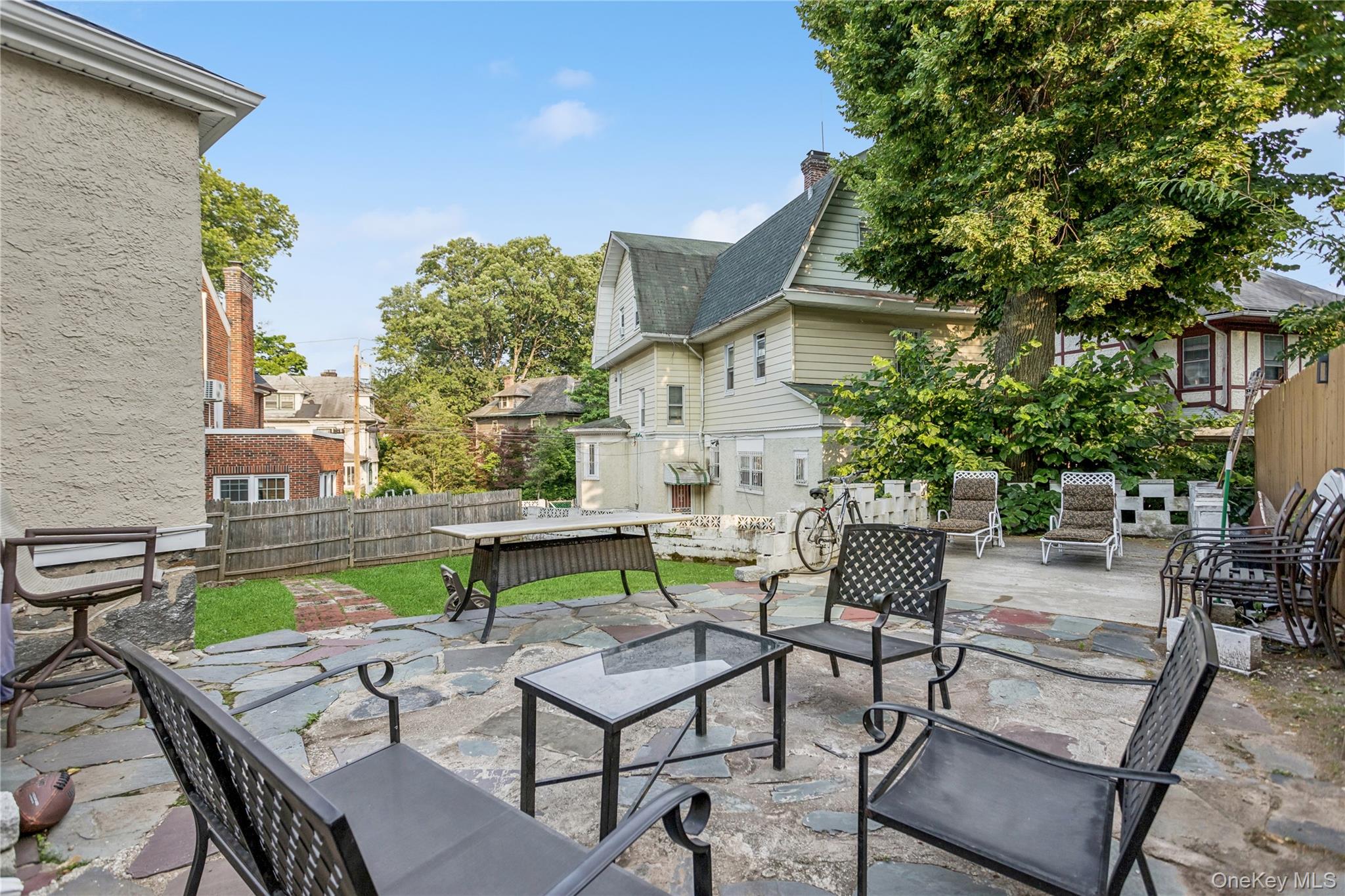 222 E 4th Street, Mount Vernon, NY 10553