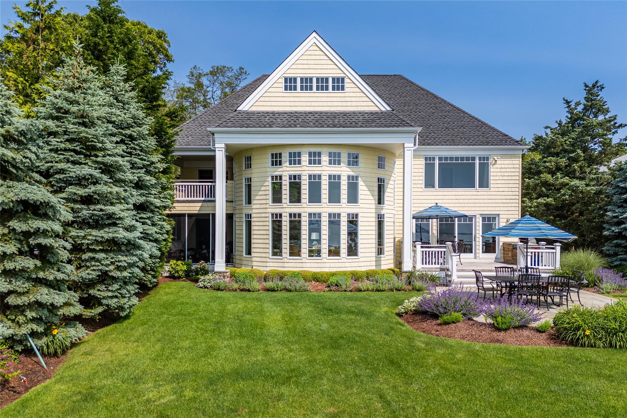 4510 Peconic Bay Boulevard, Laurel, NY 11948