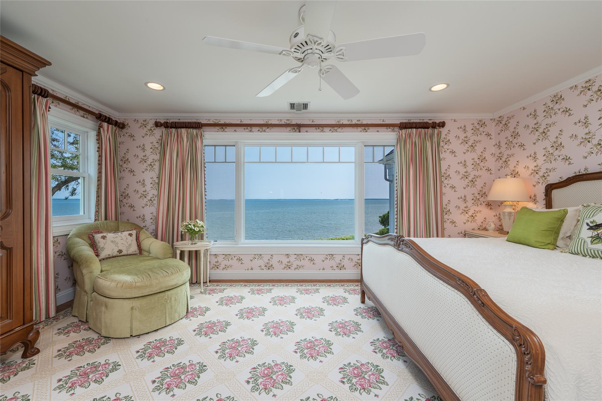 4510 Peconic Bay Boulevard, Laurel, NY 11948