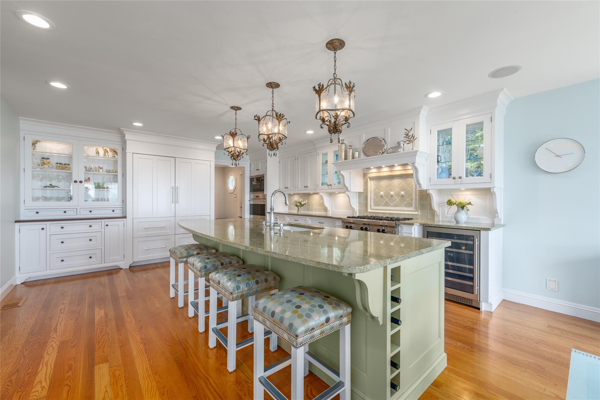 4510 Peconic Bay Boulevard, Laurel, NY 11948