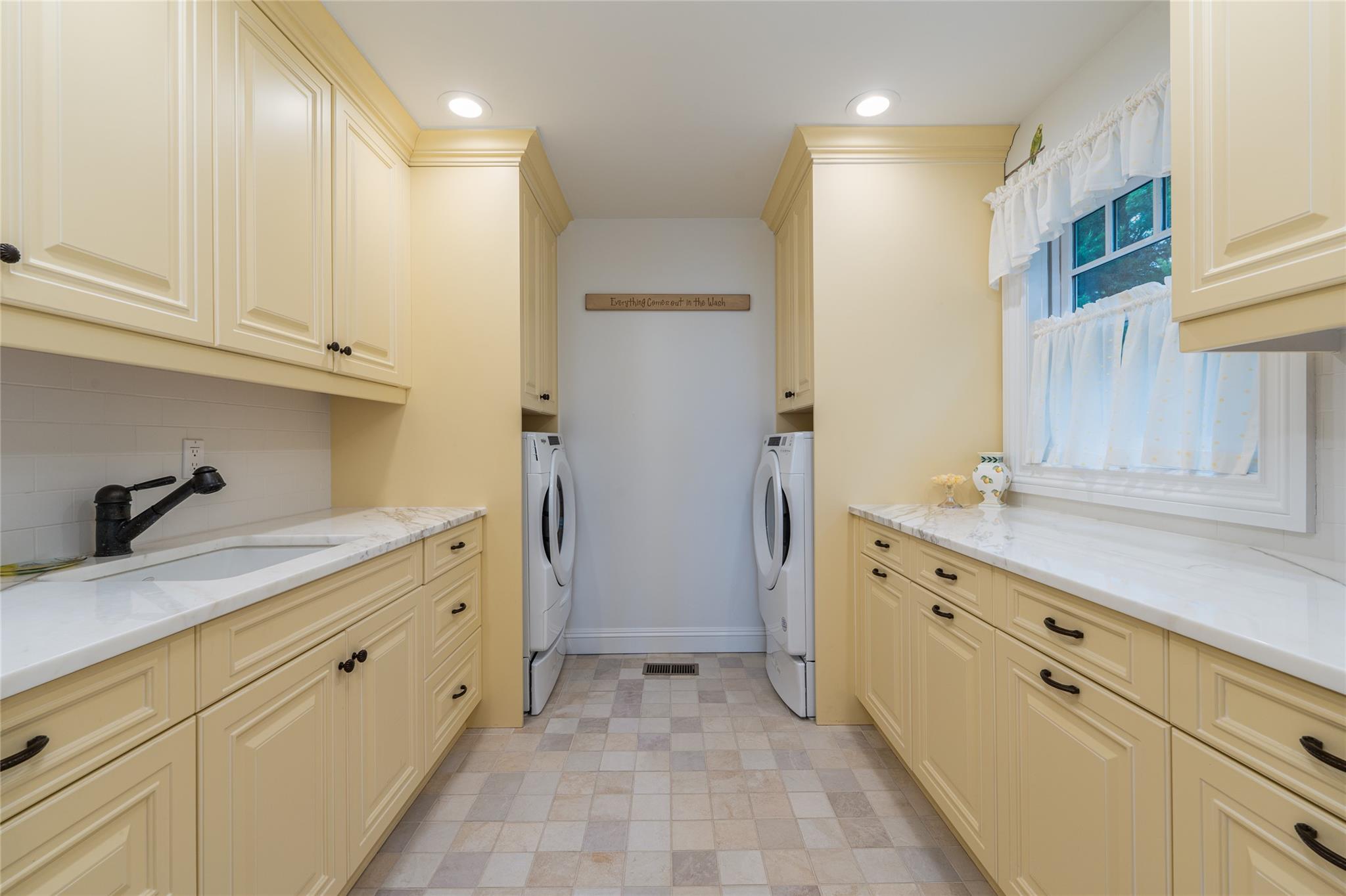 4510 Peconic Bay Boulevard, Laurel, NY 11948