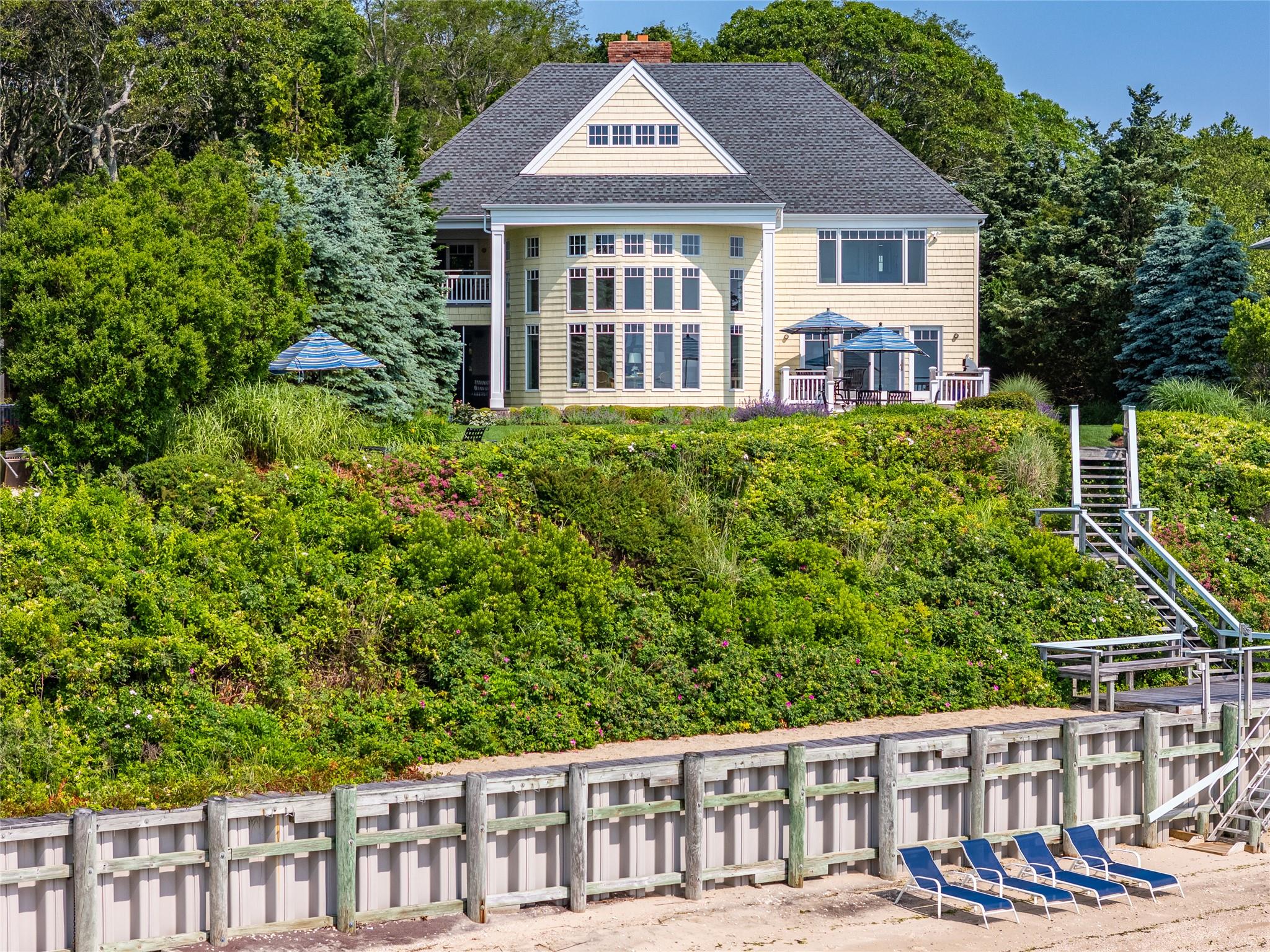 4510 Peconic Bay Boulevard, Laurel, NY 11948
