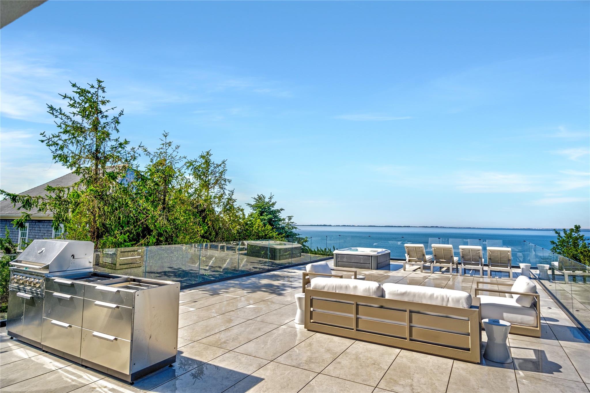 40 Oceanview Drive, Southampton, NY 11968