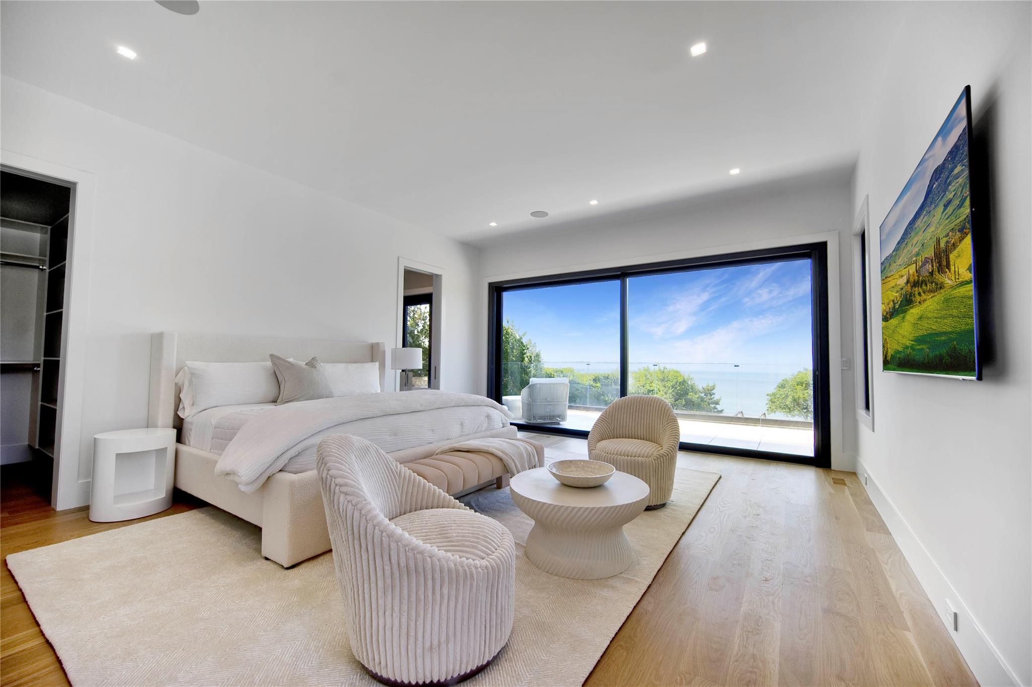 40 Oceanview Drive, Southampton, NY 11968